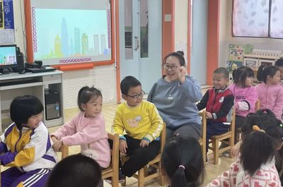 “教”以潜心 “研”以致思--济南市七里山幼儿园教学评比活动