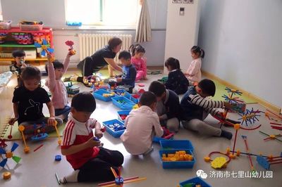 选择最适合的课程--济南市七里山幼儿园美育之旅活动